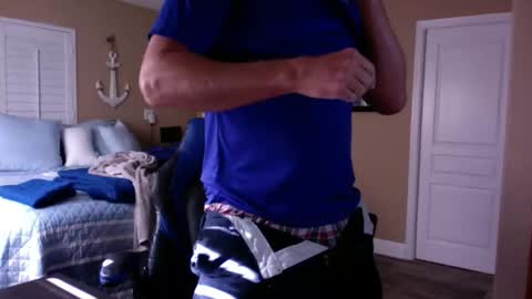 Snapshot of hvacstud4 chatting on 12, 1, 2026 hvacstud4 online show from 12, 1, 2026