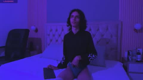 hxxyro online show from 2, 3, 2026