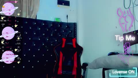 kelvis online show from 6, 10, 2025