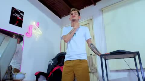 kelvis online show from 17, 5, 2026