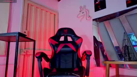 Snapshot of i_am_kelvis_ chatting on 25, 7, 2026 kelvis online show from 25, 7, 2026
