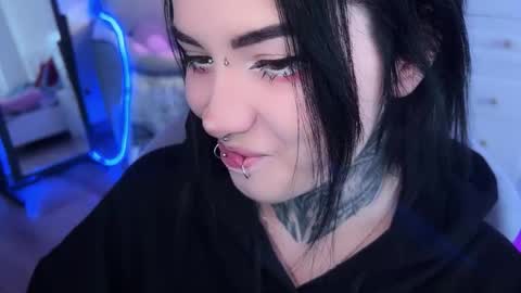 Asya  online show from 4, 10, 2025