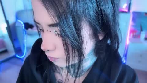 Asya  online show from 11, 10, 2025