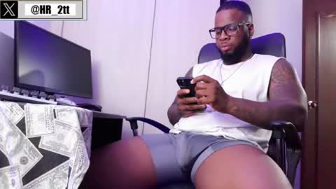 Snapshot of iam_hotbbc chatting on 16, 6, 2026 Mr H Independent model online show from 16, 6, 2026