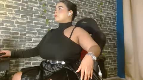 Snapshot of iam_samy__ chatting on 25, 11, 2025 Samy online show from 25, 11, 2025