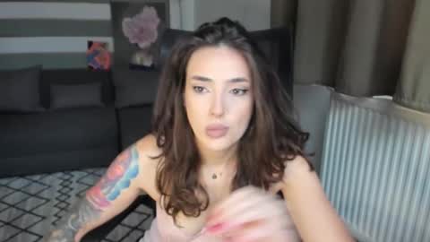 Baby Gal online show from 23, 10, 2025