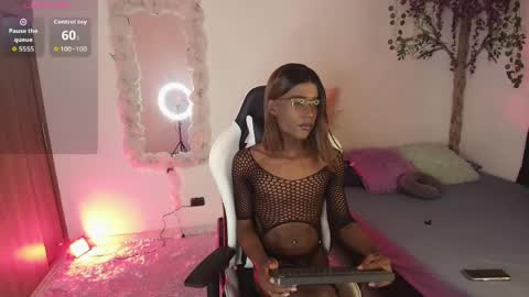 iamandrey_ online show from 19, 4, 2026