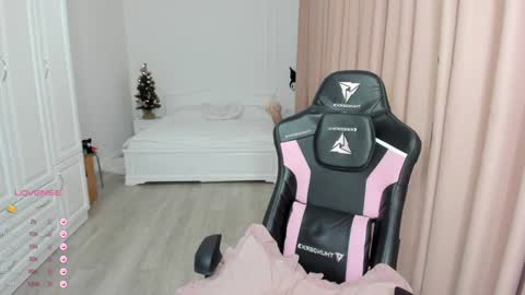 Snapshot of iamcassidy chatting on 24, 12, 2024 Cassie STREAMS HERE EVERYDAY online show from 24, 12, 2024