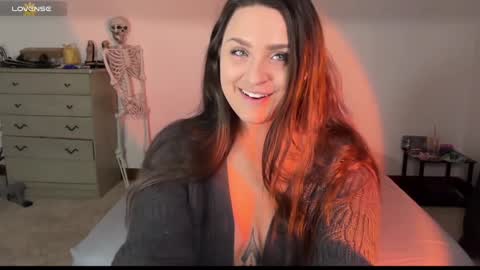 Crystal online show from 1, 3, 2025