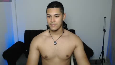 Dylan  independent model  online show from 5, 7, 2026
