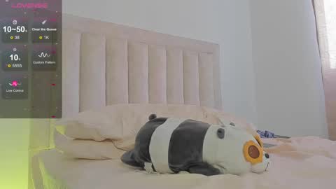 Juliiiiian online show from 1, 3, 2025