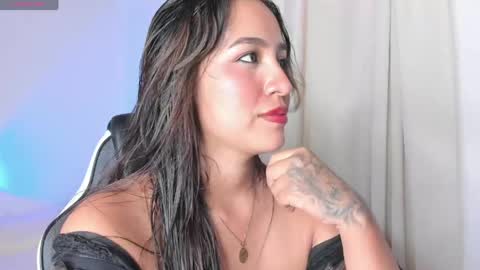 Lara online show from 15, 4, 2026