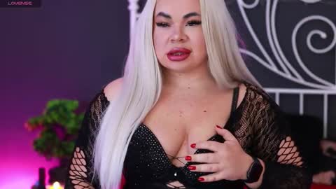 Lila online show from 3, 10, 2025