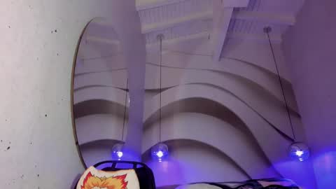 Nayuta online show from 12, 1, 2025