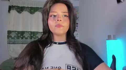 Snapshot of iamrouusie chatting on 8, 8, 2026 Rosie online show from 8, 8, 2026