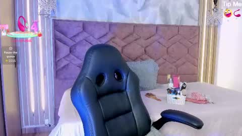 iamsussan online show from 6, 8, 2026