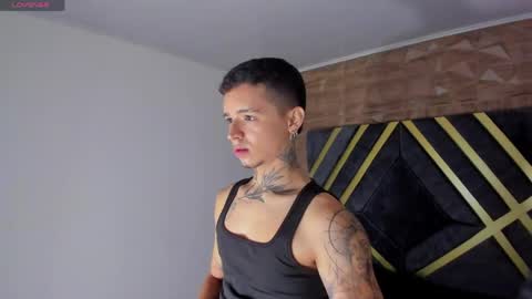 IAN CASTILLO online show from 25, 4, 2026