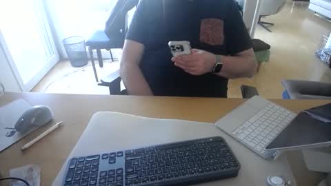 Snapshot of iandy12 chatting on 1, 2, 2026 iandy12 online show from 1, 2, 2026