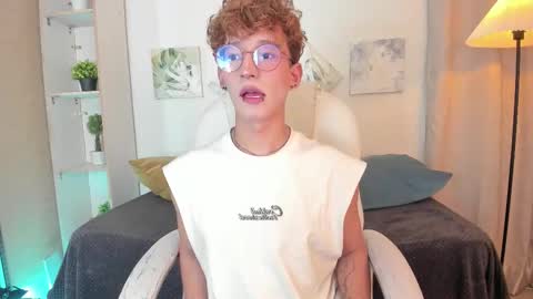 ian  online show from 5, 11, 2025