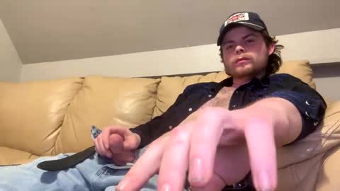 Snapshot of ianrobbins6 chatting on 10, 3, 2026 ianrobbins6 online show from 10, 3, 2026