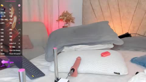 Snapshot of ibaby_crazy chatting on 10, 10, 2025 ibaby_crazy online show from 10, 10, 2025