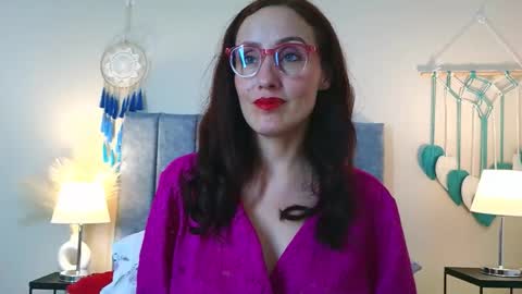 Iberian Moon online show from 5, 2, 2026