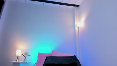 Snapshot of ice_grace chatting on 13, 11, 2025 ice online show from 13, 11, 2025