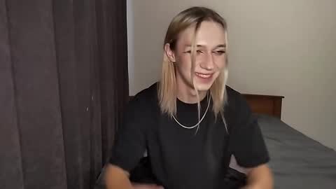 Snapshot of icebenz chatting on 20, 11, 2025 Jade online show from 20, 11, 2025