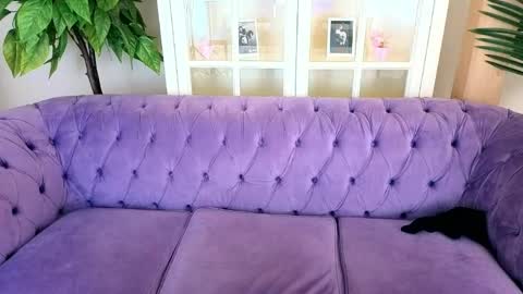 Danielle online show from 18, 4, 2026