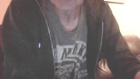 Snapshot of icemandude chatting on 4, 7, 2026 icemandude online show from 4, 7, 2026