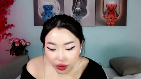 Snapshot of ichiben chatting on 5, 1, 2025 ichiben online show from 5, 1, 2025