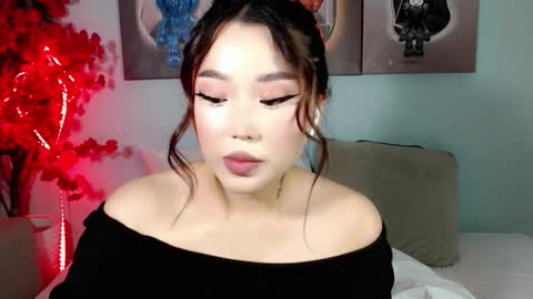 Snapshot of ichiben chatting on 18, 10, 2025 ichiben online show from 18, 10, 2025