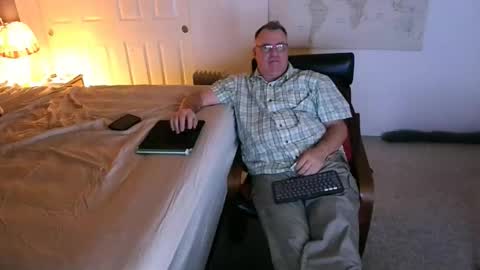 Christopher online show from 22, 10, 2025