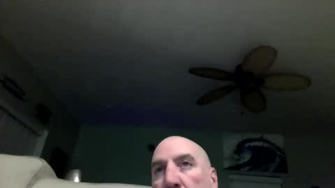 Snapshot of icumming chatting on 22, 12, 2025 icumming online show from 22, 12, 2025