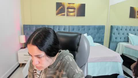 Icy online show from 2, 2, 2025