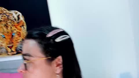 Snapshot of idaly_lovepussy chatting on 16, 2, 2025 idaly online show from 16, 2, 2025