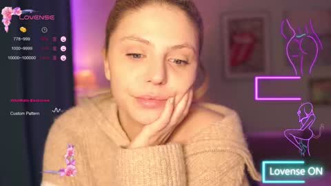 Snapshot of idontlikeguccibelts chatting on 5, 3, 2025 Little Flower online show from 5, 3, 2025