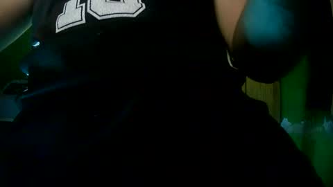 Snapshot of ifanta chatting on 8, 3, 2026 Nicolas online show from 8, 3, 2026