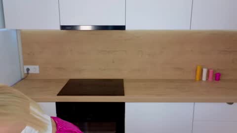 Lisa online show from 21, 12, 2024