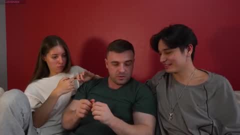 Julia and Mira online show from 24, 9, 2025