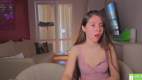 Snapshot of ihavepaws33 chatting on 3, 5, 2026 Julia and Mira online show from 3, 5, 2026