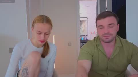Julia and Mira online show from 7, 7, 2026