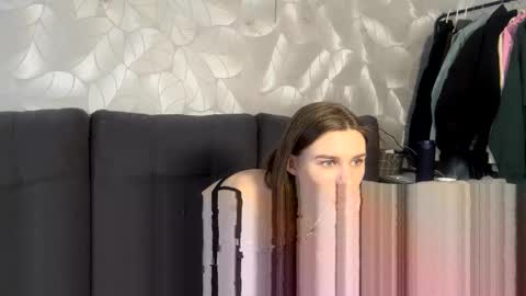 Snapshot of ihvilniht chatting on 6, 3, 2026 ihvilniht online show from 6, 3, 2026