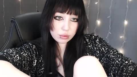 iiiiiiis online show from 8, 3, 2026