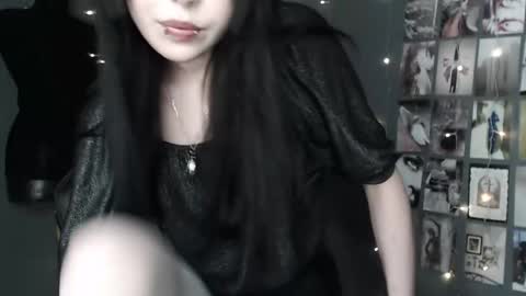 iiiiiiis online show from 23, 4, 2026