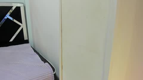 Isabella online show from 27, 9, 2025