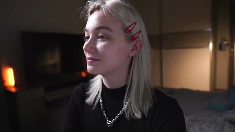 ileanacampbel online show from 9, 1, 2025