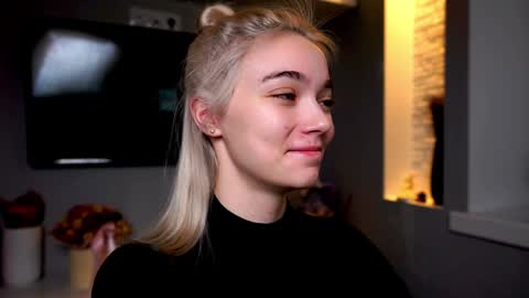 ileanacampbel online show from 21, 1, 2025