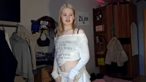 ShyLuna online show from 21, 3, 2026