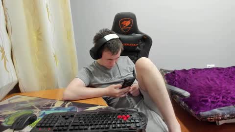 iliaskris online show from 15, 12, 2025